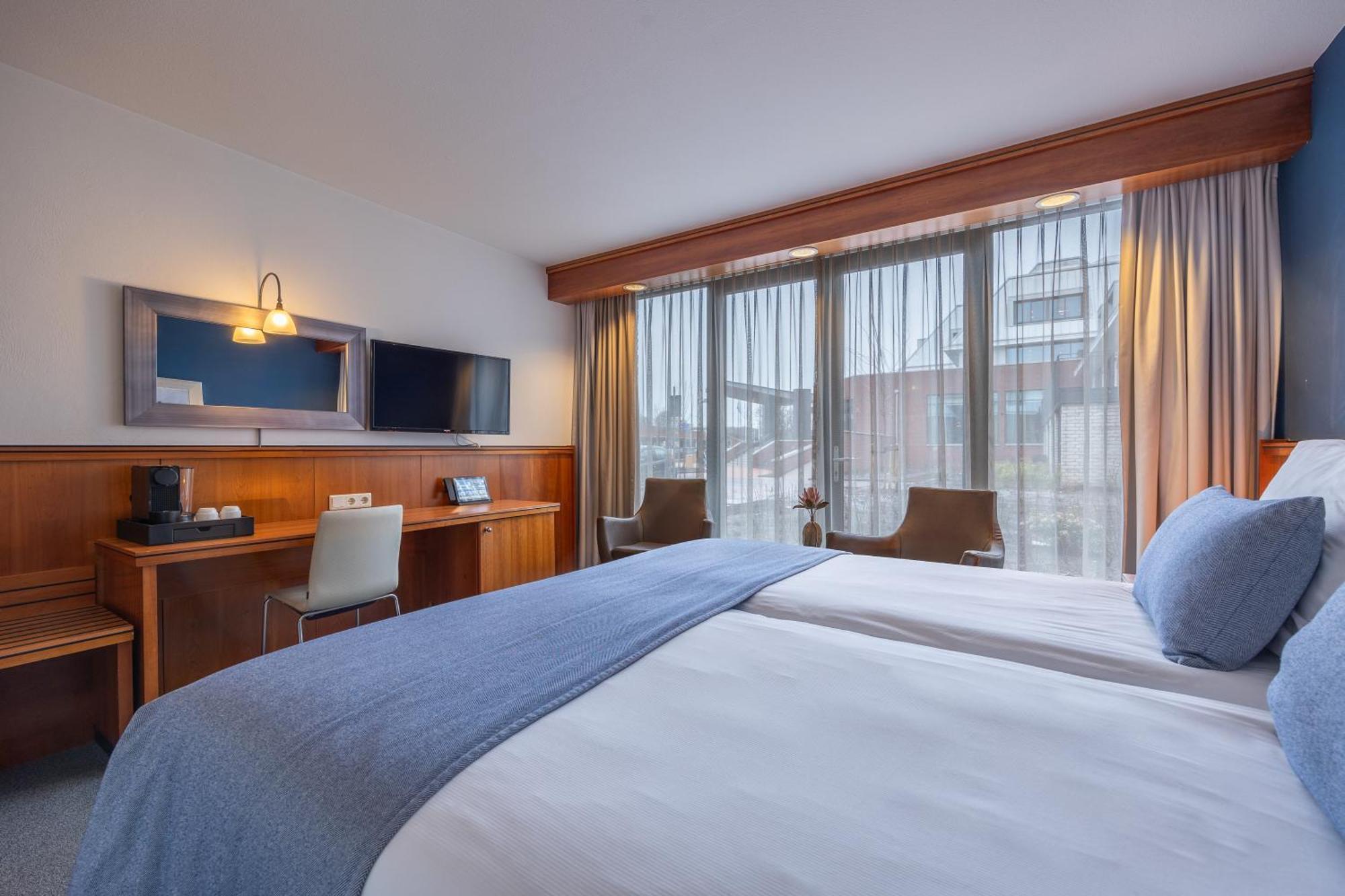 Van Der Valk Hotel Den Haag Вассенар Экстерьер фото